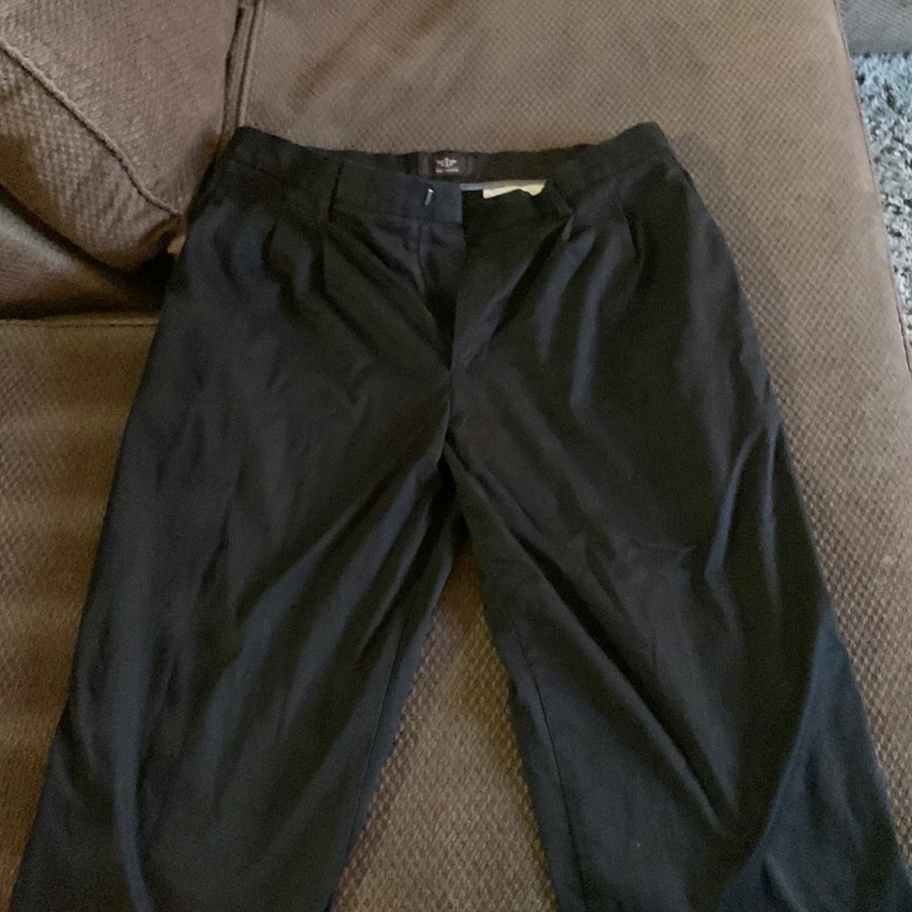 Mens Dockers Pants (Classic Fit 33x32)